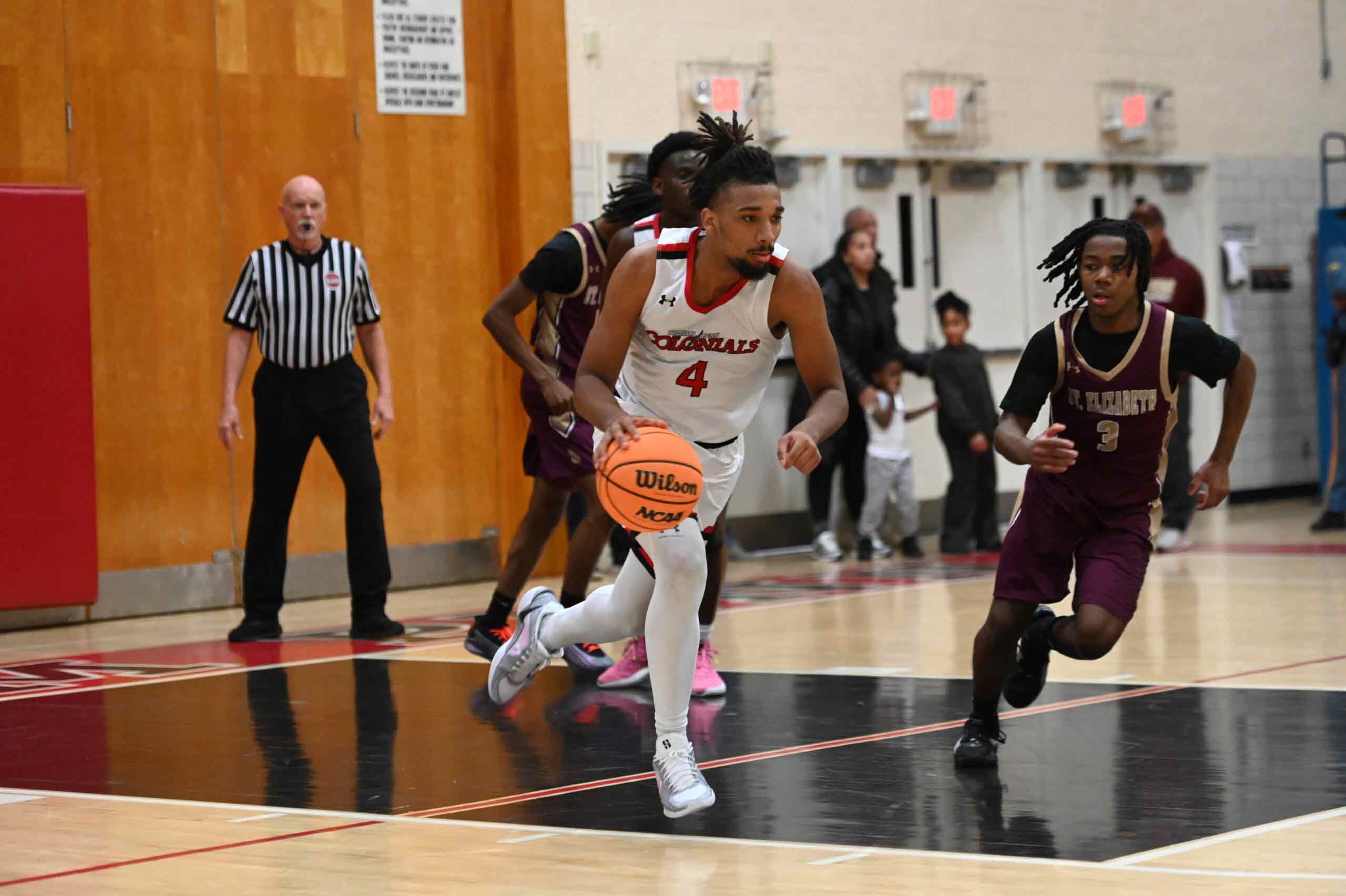 Featured image for “No. 7 William Penn hands No. 2 St Elizabeth its first in-state loss, 60-52 ”